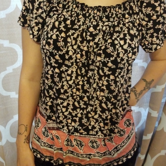 B & B Boutique - Picture 2 of 3